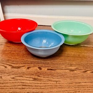 1950s Pyrex Cinderella Mixing Bowl Set Clear Bottom Vintage 325 x2 323‎